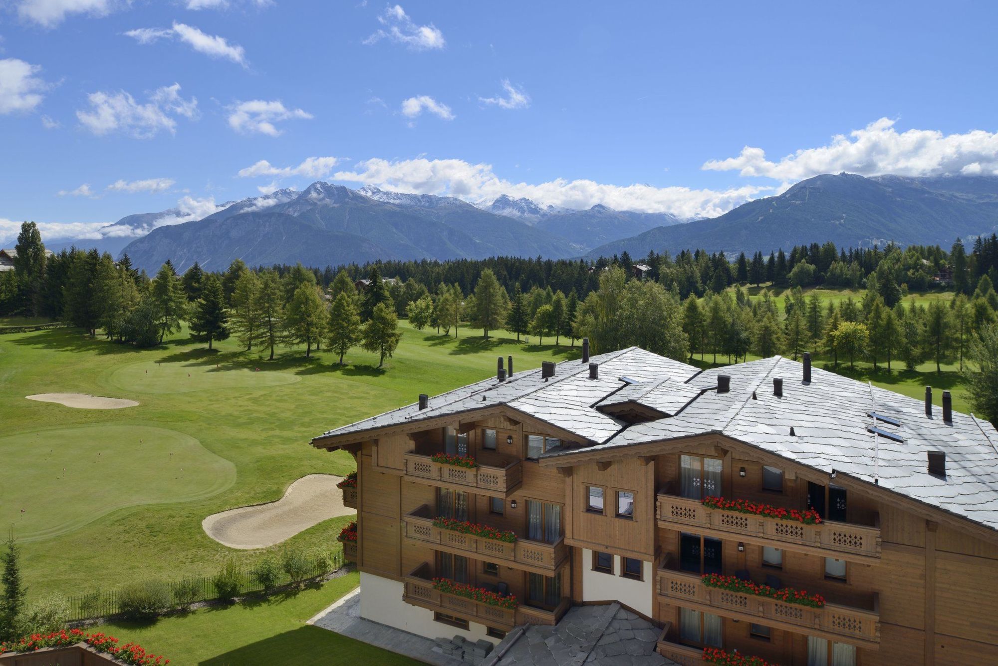 Guarda Golf Hotel & Residences Кран-Монтана Экстерьер фото